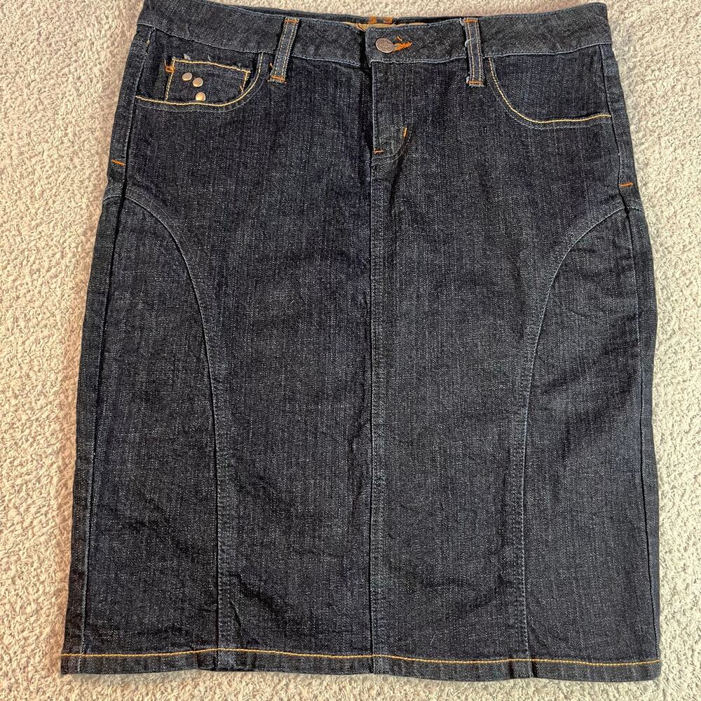 Hint jean skirt dark wash denim rear pockets 23” length preowned excellent sz 9